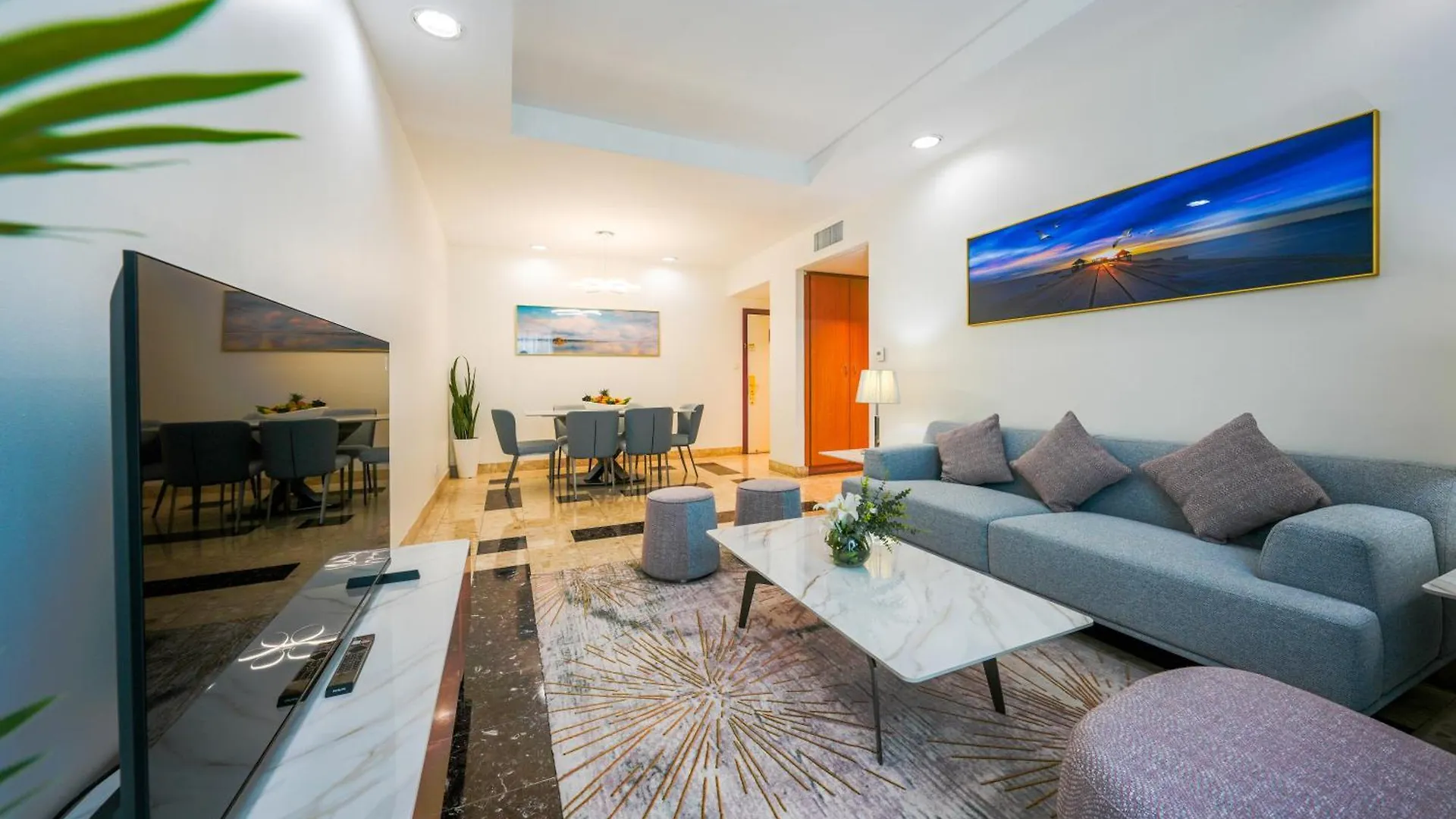 Al Bustan Centre & Residence Dubai Apart Otel