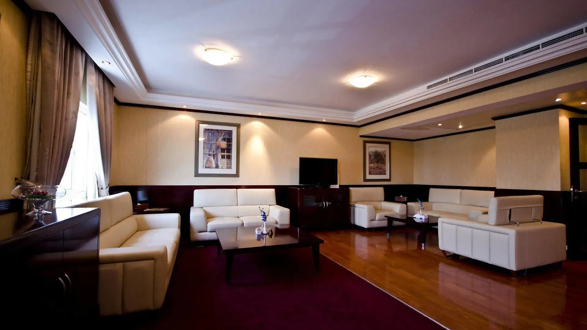 Al Bustan Centre & Residence Dubai 4*,