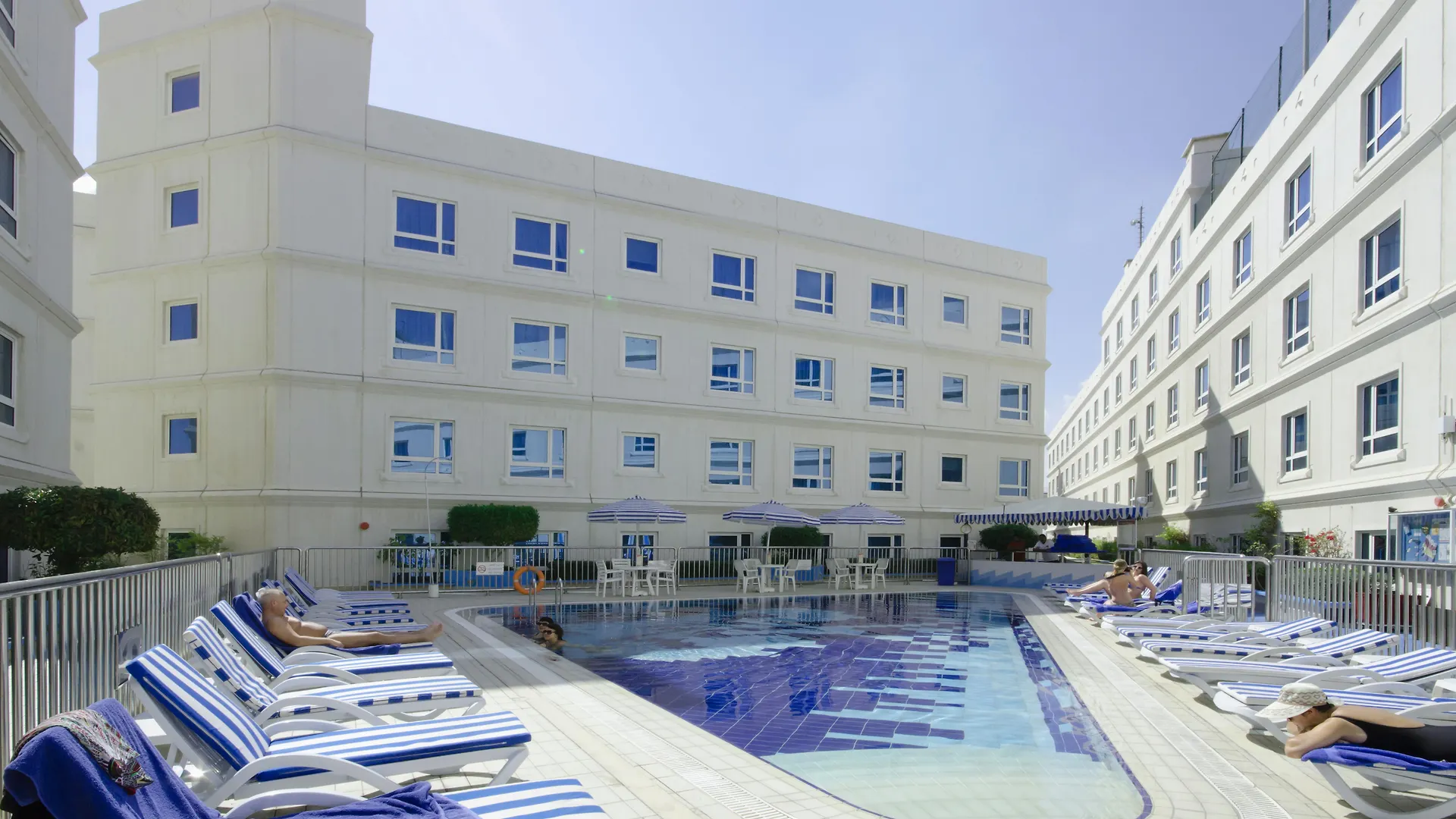 Aparthotel Al Bustan Centre & Residence Dubai